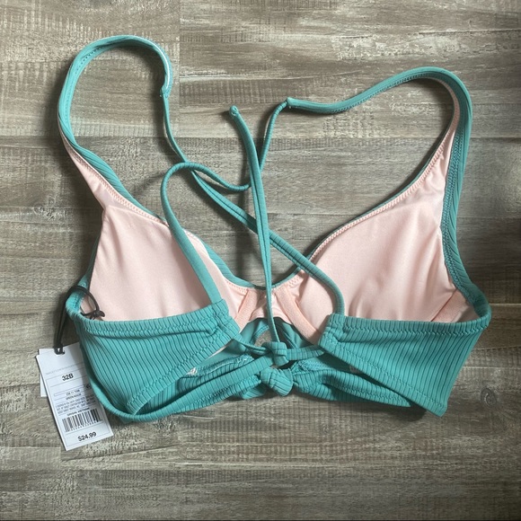 Shade and Shore Ribbed Peephole knot Bikini Top Size 32B NEW - Picture 3 of 5